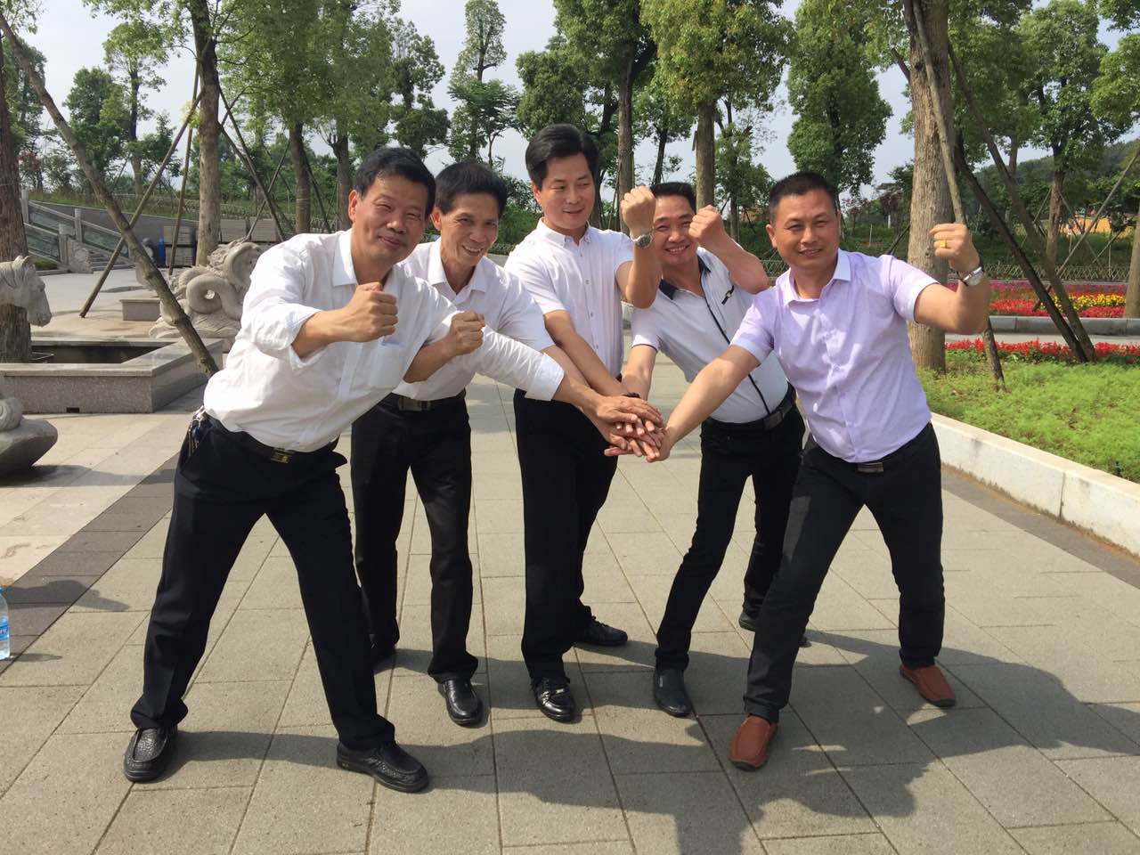 �B�T(m��n)�п�ȸ�ӱ������޹�˾�����Mϲ�@�B�T(m��n)�С��������h̖(h��o)���s�u(y��)